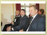 Bürgermeister Ach mit Gattin Wilma und Altbürgermeister Roßmann unter den Gästen